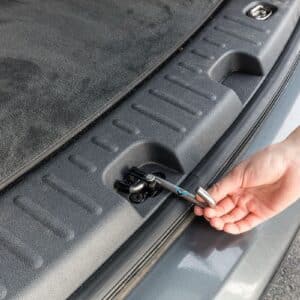 AIR-SAFE für VW Caddy und VW T6.1/T6/T5 ohne Heckklappen-Zuziehhilfe.