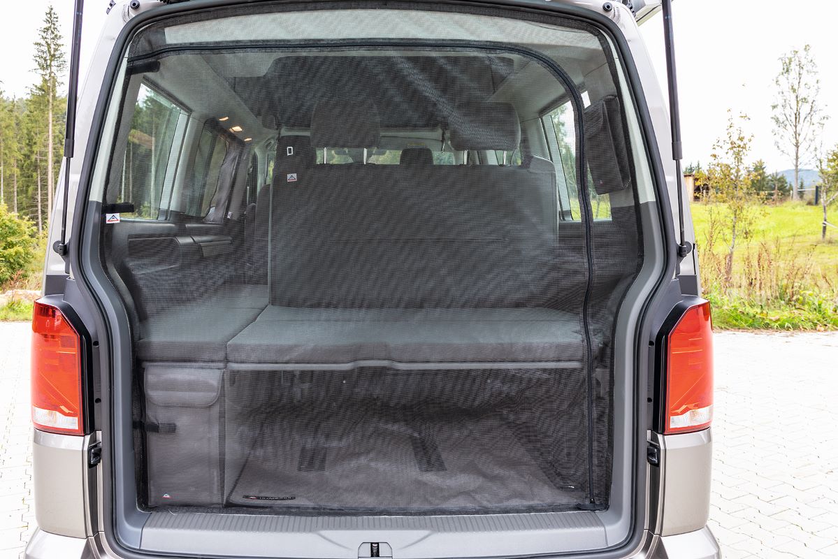 FLYOUT Heckklappen-Öffnung mit Rundbogentür VW T6.1/T6/T5 Multivan ab 2010 und VW California Beach ab 2011